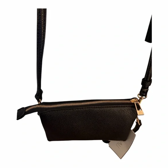 Izzy & Ali Crossbody Bag - Picture 6 of 7